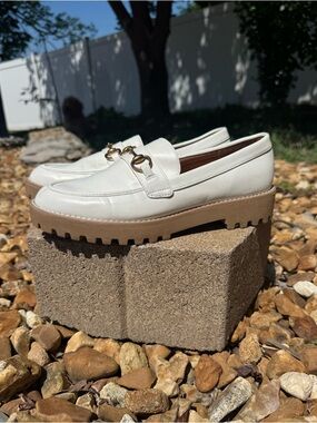 A New Day Cream Platform Loafers Size 6.5